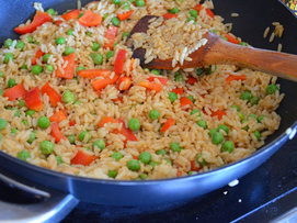 Rice with red bell peppers